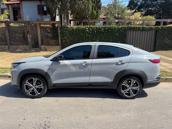 FIAT FASTBACK 1.0 TURBO 200 HYBRID IMPETUS CVT